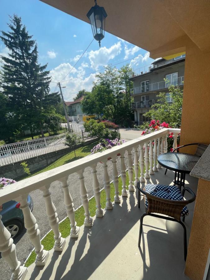 Sunny Garden Apartment 塞拉耶佛 外观 照片