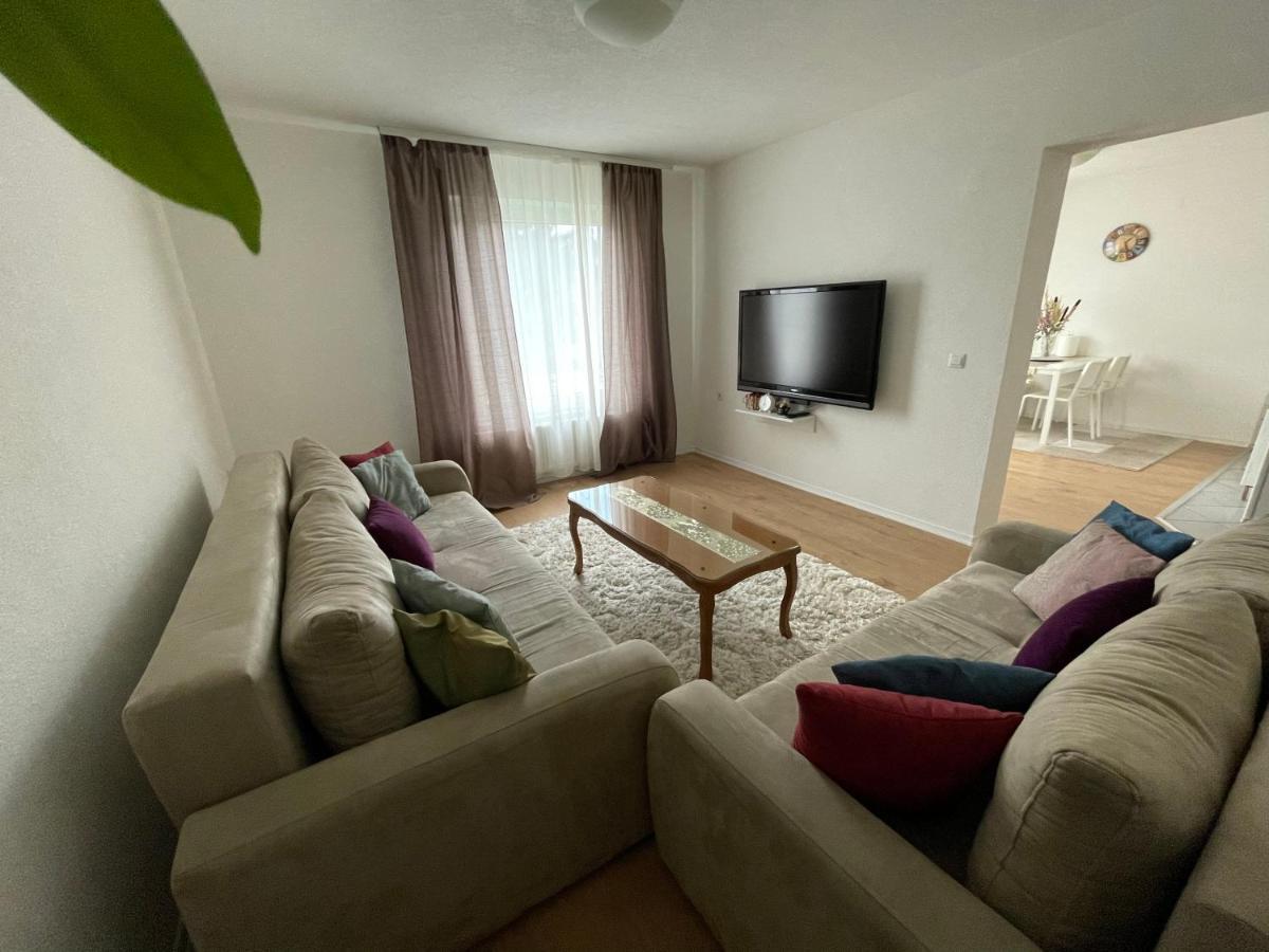 Sunny Garden Apartment 塞拉耶佛 外观 照片